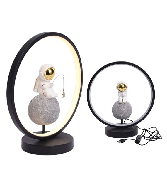 AX04S223D-1 ASTRONAUTA